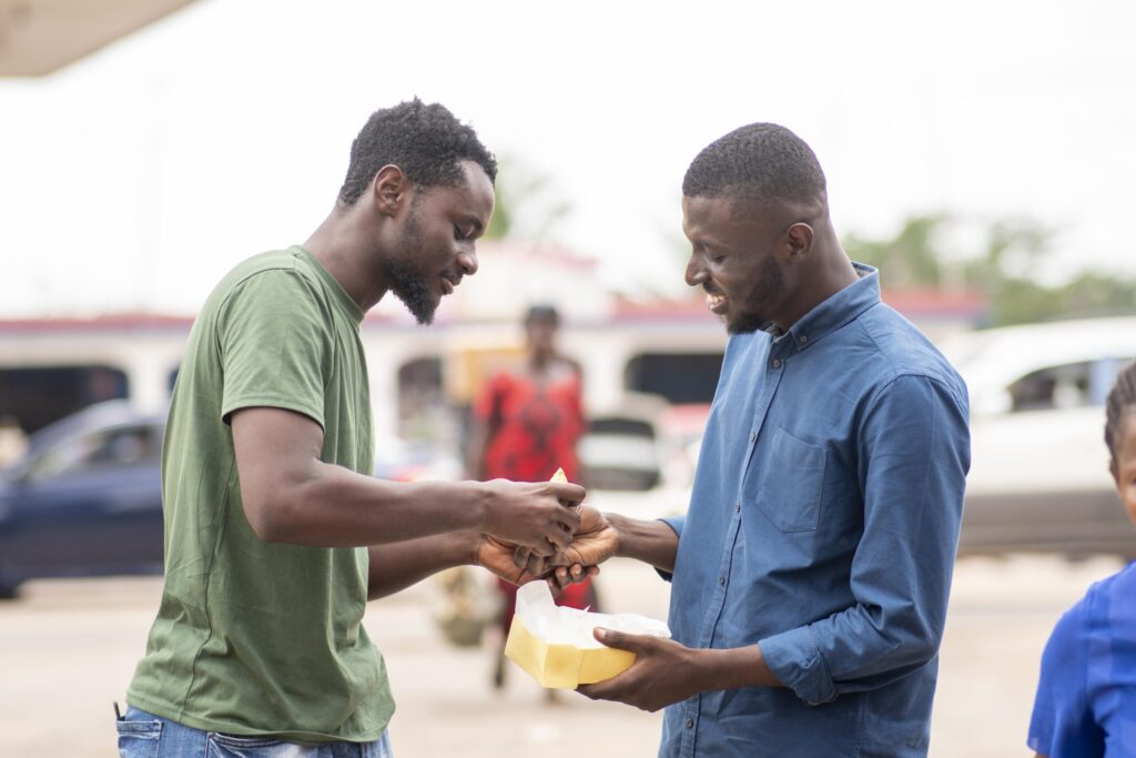 people getting street food